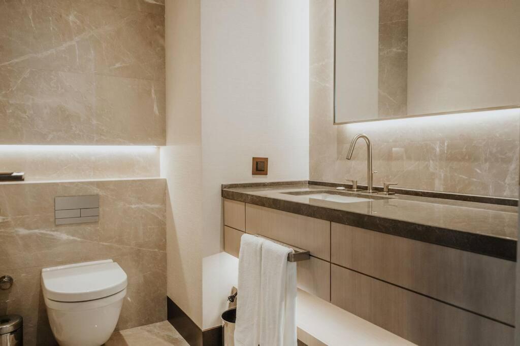 Serviced Luxurious 3+1 In Address Emaar Square Istanbul Ngoại thất bức ảnh